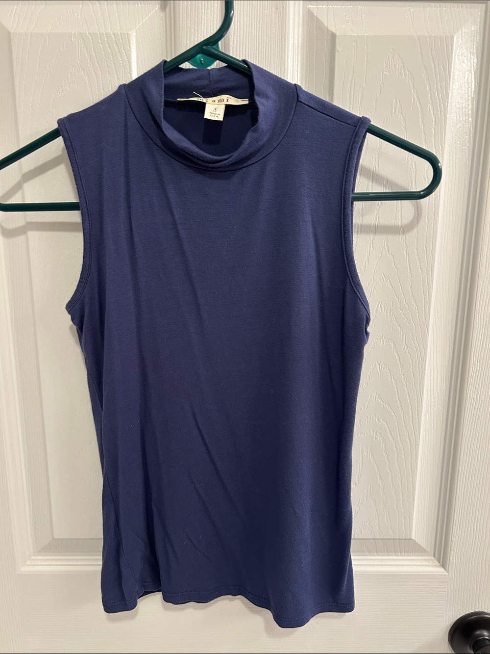 miami Sleeveless Mock Neck Tank Top — Navy Blue
